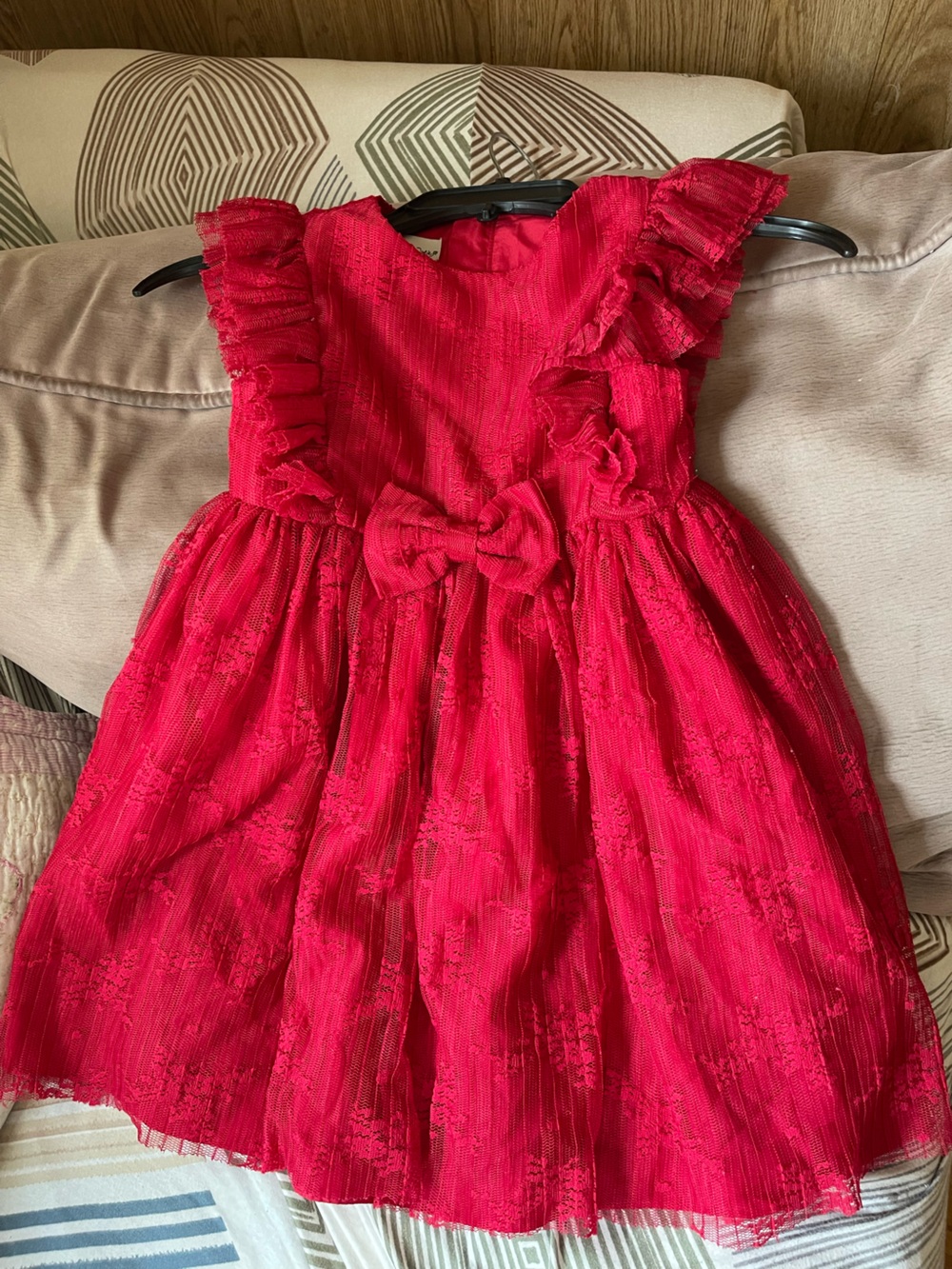 Pippi & Julie Lara Lace Holiday Red Dress. Size 6 kid #521